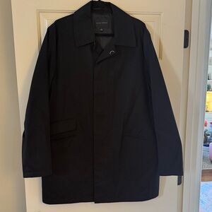 Banana Republic Men's Black Trench/Raincoat Size Large/Excellent Condition